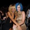 Lily Allen canta em "Sheezus" que Rihanna não tem medo do rugido de Katy Perry