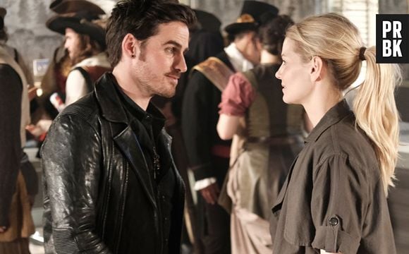 Em "Once Upon a Time", Hook (Colin O'Donoghue) enfrenta passado e problema com Emma (Jennifer Morrison)