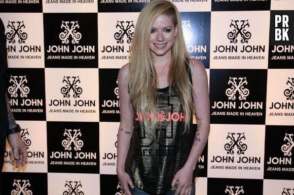 Avril Lavigne gera polêmica com seu Meet & Greet no Brasil