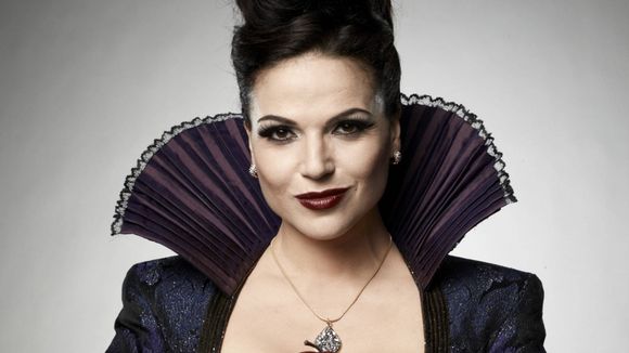 De "Once Upon a Time": Regina (Lana Parrilla) e as vilãs mais cruéis da série!
