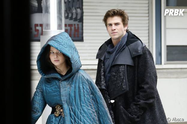 Jennifer Lawrence e Liam Hemsworth no set de "Jogos Vorazes - A Esperança"