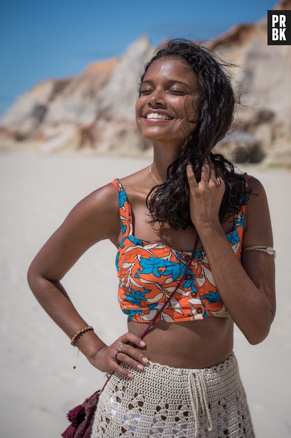 Em "Malhação", Joana (Aline Dias) desembarcou no Rio de Janeiro para descobrir a verdade sobre o seu passado