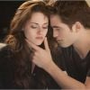 Robert Pattinson e Kristen Stewart na saga "Crepúsculo"