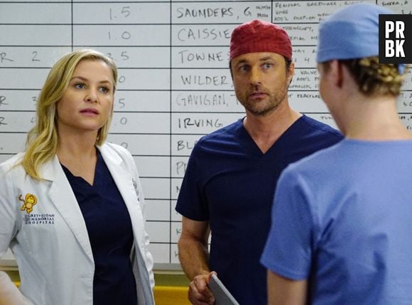 Em "Grey's Anatomy", Arizona recebe cantada de interna! Saiba quem é