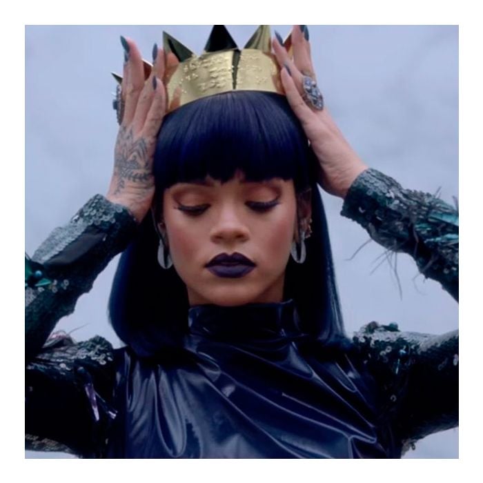 Rihanna é a segunda diva pop a fazer aniversário todo ano. Ela nasceu em 20 de fevereiro de 1988