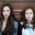 Lena (Jenna Thiam) e Camille (Yara Pilartz) são irmãs gêmeas em "Les Revenants"