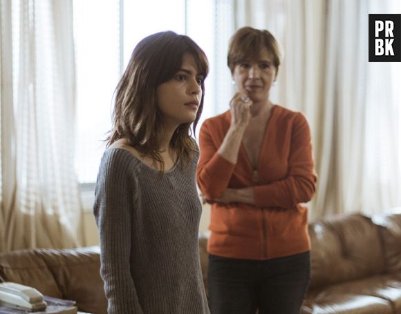 De "Os Dias Eram Assim": Nanda (Julia Dalavia) descobre que tem Aids e se desespera!