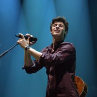 Shawn Mendes fala sobre conselho de Taylor Swift e revela não ter medo da fama acabar!