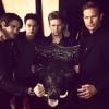 Os gatos de "The Vampire Diaries", Steven R. McQueen, Michael Trevino, Zach Roerig e Matthew Davis bricam na sessão de fotos da 6ª temporada