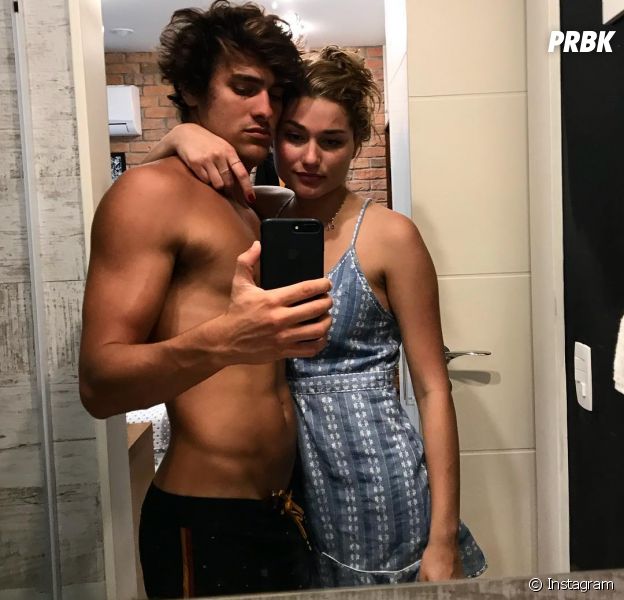 Foto: Sasha Meneghel e Bruno Montaleone estão namorando há um ano -  Purepeople