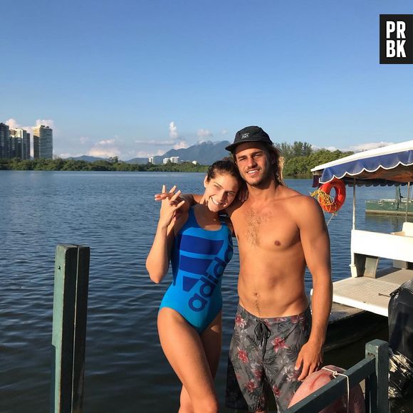 Atualmente, Isabella Santoni namora o surfista Caio Vaz