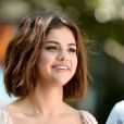 Selena Gomez anuncia, através do Instagram, que a música "Back To You" será lançada em 10 de maio