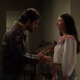  Em "Boogie Oogie", Sandra (Isis Valverde) conta a Rafael (Marco Pigossi) sobre gravidez, sem imaginar que outra menina tamb&eacute;m espera um filho de Alex (Fernando Belo) 