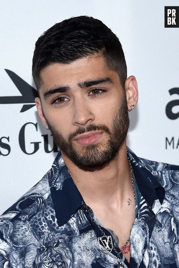 Zayn Malik dá entrevista sincera à Vogue e revela motivo de não falar mais com os antigos integrantes do One Direction