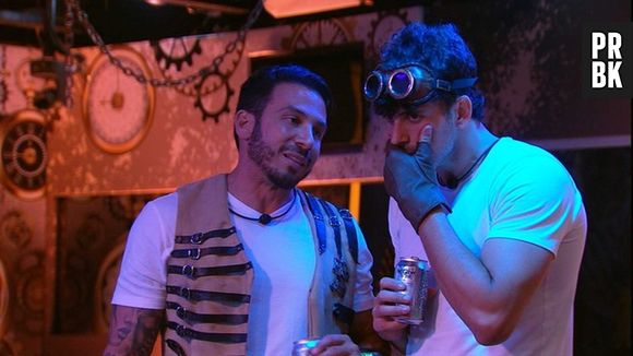 No "BBB19": Maycon, Isabella, Hana e Alan foram os primeiros brothers a beijar na casa!
