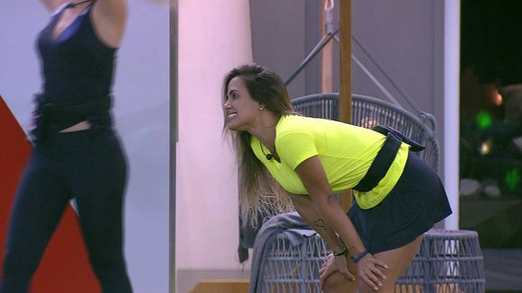Hariany é indicada para o Paredão e Carol Peixinho é a nova Líder no "BBB19"