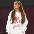 Ariana Grande está de volta em outra parceria com 2 Chainz