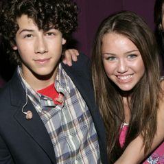 O Nick Jonas respondeu um Stories da Miley Cyrus e ela simplesmente compartilhou com todo mundo