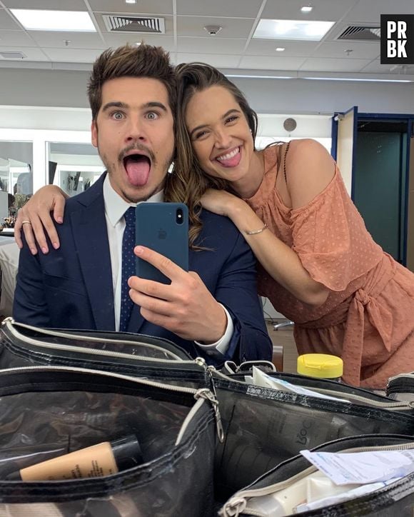 Juliana Paiva e Nicolas Prattes terminaram o namoro após quase um ano