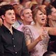 Shawn Mendes prova mais uma vez que é um ótimo amigo e exalta muito Taylor Swift em carta