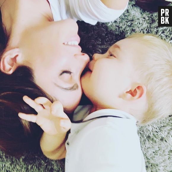 Anahi está se dedicando a Manuel, seu primeiro filho com Manuel Velasco