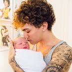 O Christian Figueiredo mostrou os detalhes do nascimento do seu primeiro filho e estamos chorosos