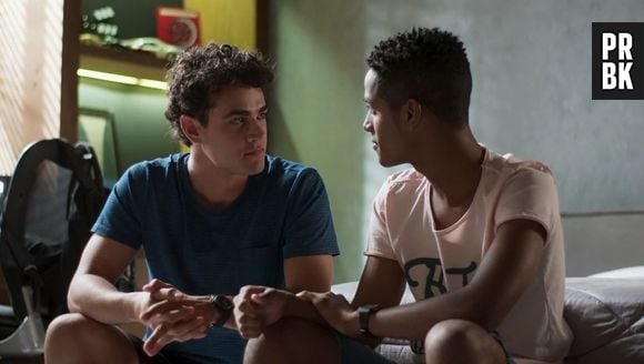 "Malhação": beijo entre Guga (Pedro Alves) e Serginho (João Pedro Oliveira) é confirmado por ator