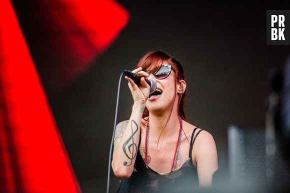 Pitty foi a primeira atração oficial a subir ao palco do evento. A baiana mostrou que o rock nacional está cada vez mais vivo!