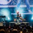 Que show o Paramore deu de presente aos fãs! Hayley Williams é presença de palco garantida!