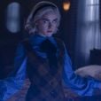 Criador de "O Mundo Sombrio de Sabrina" posta foto misteriosa que pode indicar morte de personagem na 3ª temporada