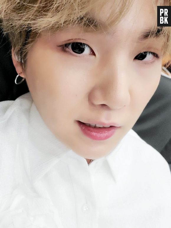 Halsey, SUGA e BTS lançam SUGA's Interlude