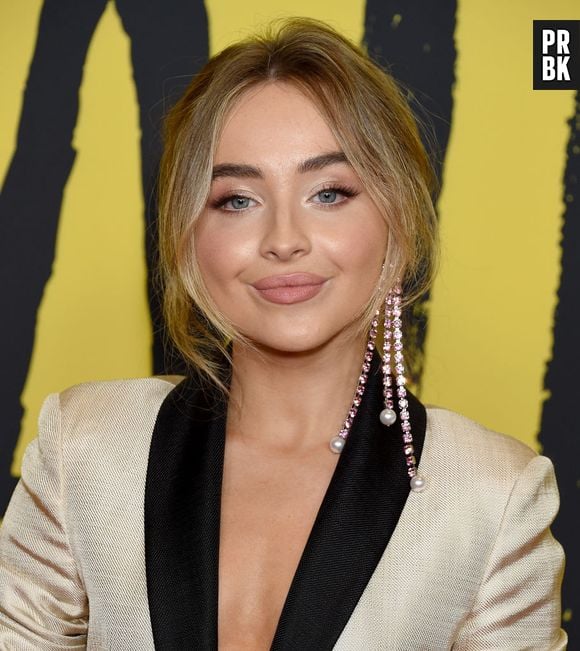 Sabrina Carpenter completa 21 anos no dia 11 de maio