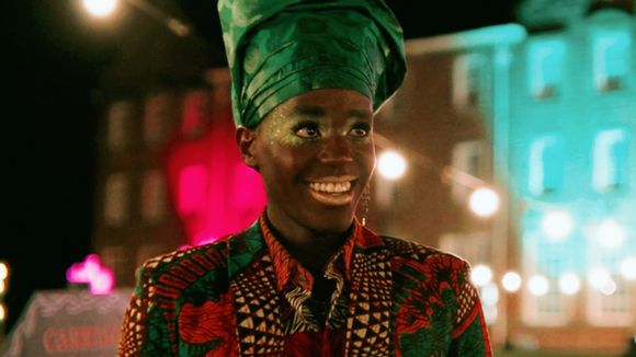 Vamos assumir: o Eric é o verdadeiro protagonista de "Sex Education"