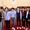 BTS posa no tapete vermelho do Billboard Music Awards 2018


