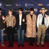 BTS posa no tapete vermelho do Mnet Asian Music Awards 2019

