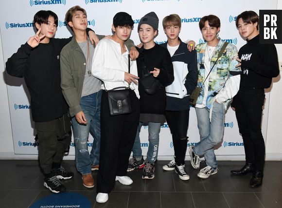 BTS posa no "The Morning Mash Up", em 2019

