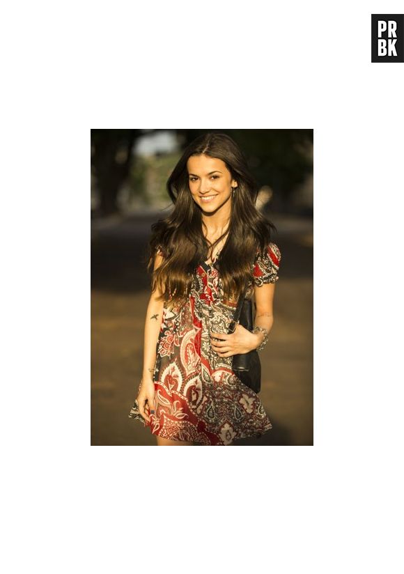 Manu Gavassi foi Paulinha na novela "Em Família"