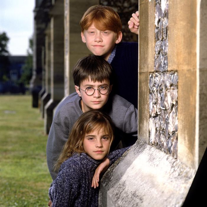 Famosos irão ler &quot;Harry Potter e a Pedra Filosofal&quot; para novo projeto de J.K. Rowling