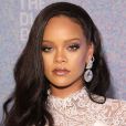 "Same Old Love" faria parte do álbum "Anti", mas foi descartada por Rihanna