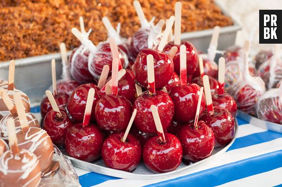 Festa Junina: todo mundo adora comer maçã do amor, um dos doces mais tradicionais da festa!