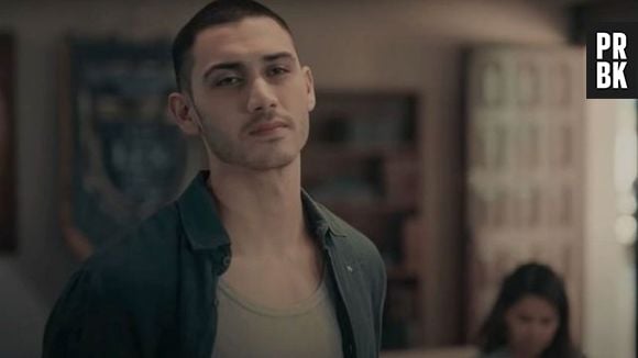 "Desejo Sombrio": Alejandro Speitzer interpreta o jovem sedutor Dário