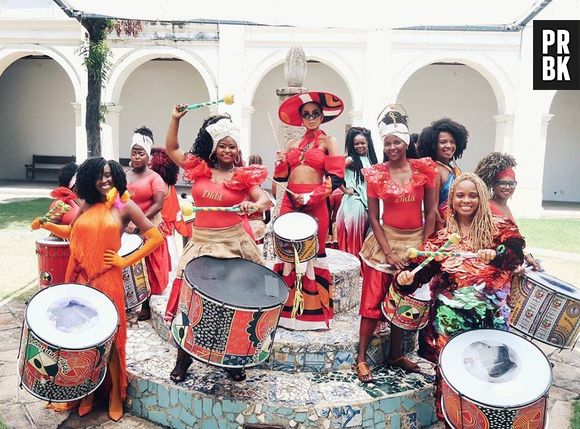 Anita feat. Cardi B e Myke Towers: veja 5 momentos surpreendes do clipe de "Me Gusta"