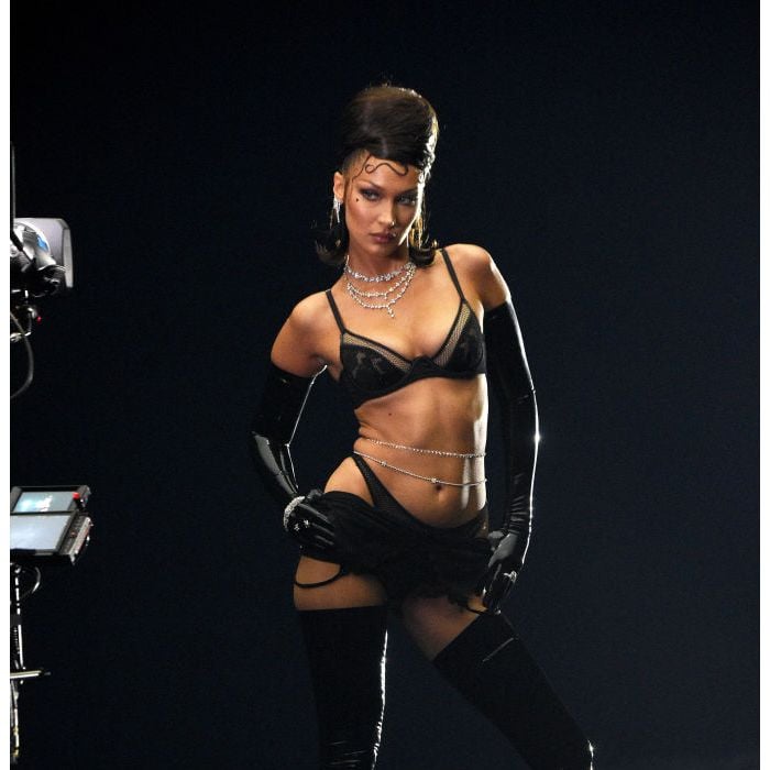  &quot;Savage x Fenty  Show Vol. 2&quot;: Bella Hadid e mais famosos participaram do desfile da Rihanna  