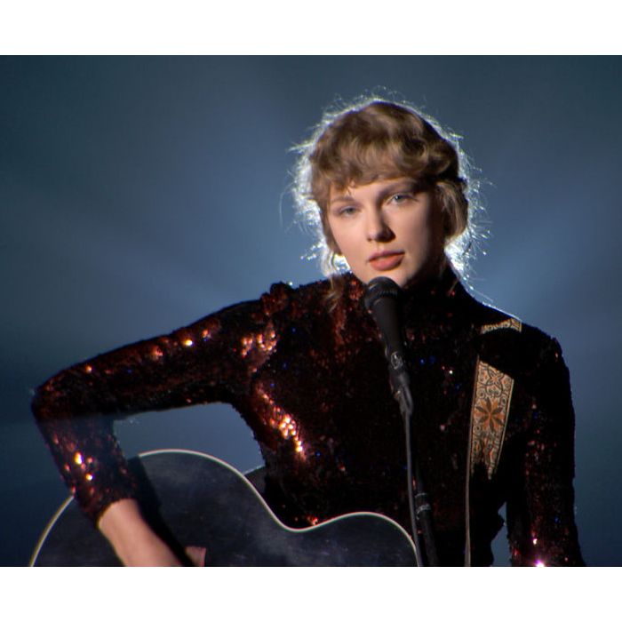 American Music Awards 2020: Taylor Swift está concorrendo na categoria de Artista do Ano