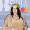 Billie Eilish vai contar mais detalhes sobre um relacionamento abusivo que viveu em seu documentário "The World's a Little Blurry"