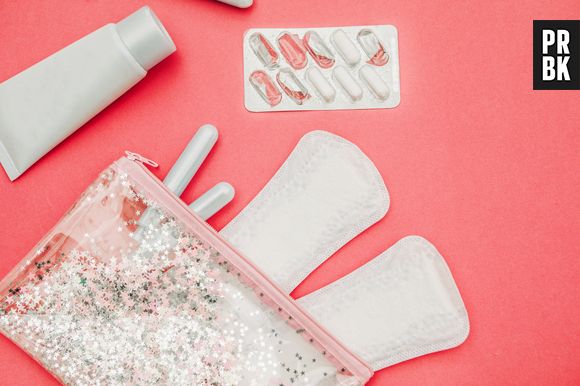 Você sabe o que é pobreza menstrual? Mulheres no mundo todo não tem acesso a absorventes e médicos