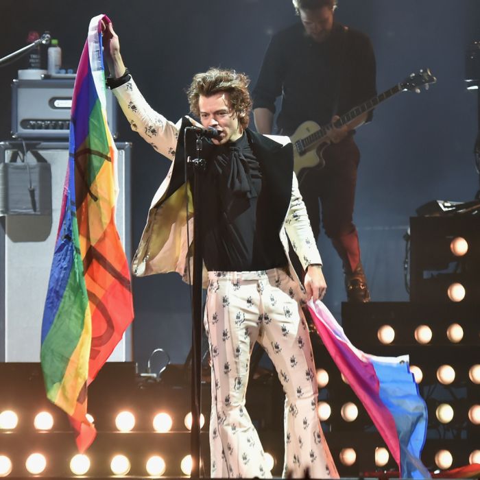 O apoio de Harry Styles à comunidade LGBTQIA+ nos faz ainda mais apaixonados por ele