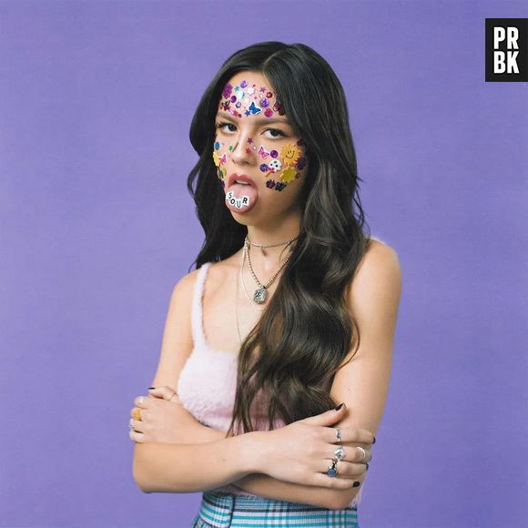 Olivia Rodrigo lançou "SOUR", seu primeiro álbum, nesta sexta-feira (21)
