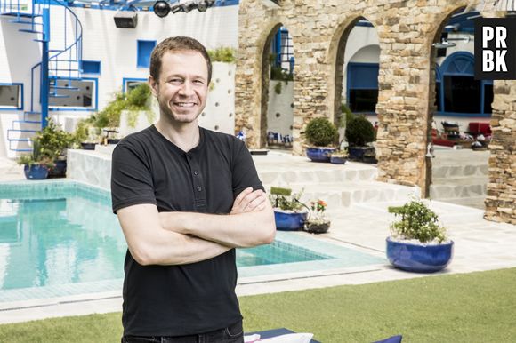 Tiago Leifert é cotado para apresentar um programa de auditório aos sábados na TV Globo, no lugar de Luciano Huck