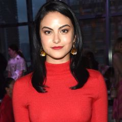Batalha de looks Verônica Lodge x Camila Mendes: quem veste melhor?